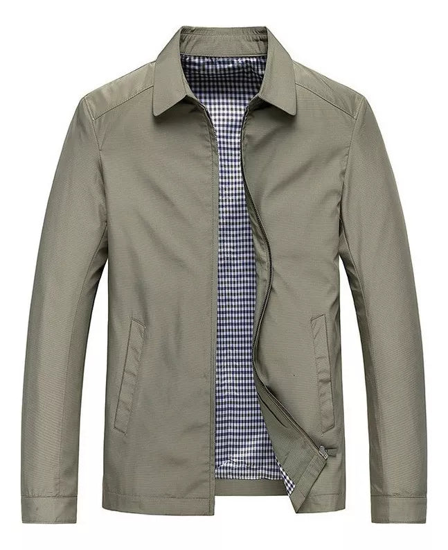 Klassische wasserdichte Jacke